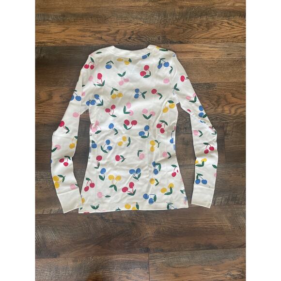 NWOT Women’s HANNA ANDERSSON Long Sleeve White w/ Cherries Print Top (XS/S) - Picture 3 of 3
